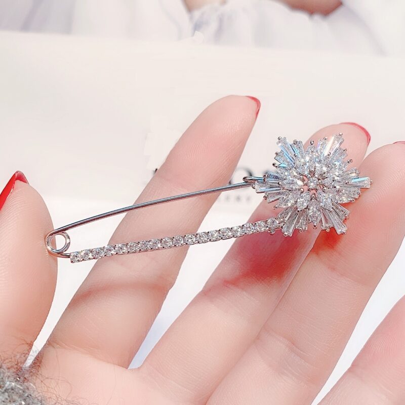 Big Snowflake Pin Zircon Winter Brooch