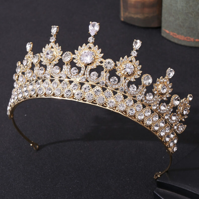 Regal Zircon Crown Head Jewelry