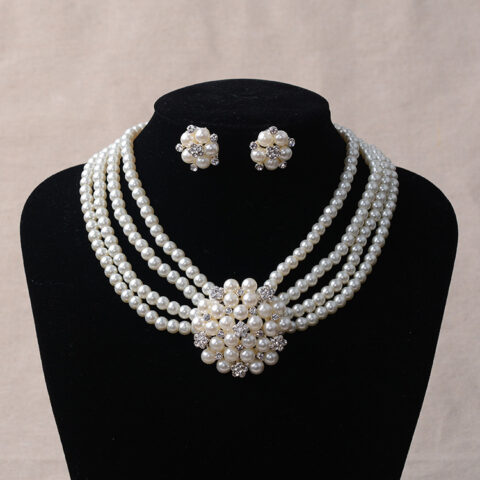 Luxury Pearl and Flower Jewellery