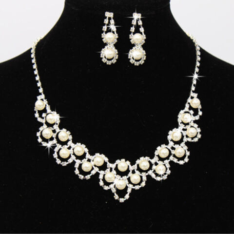 Rhinestone and Pearl Necklace Bridal Jewelry Set