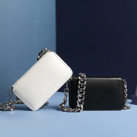 Thick Chain Shoulder Bag