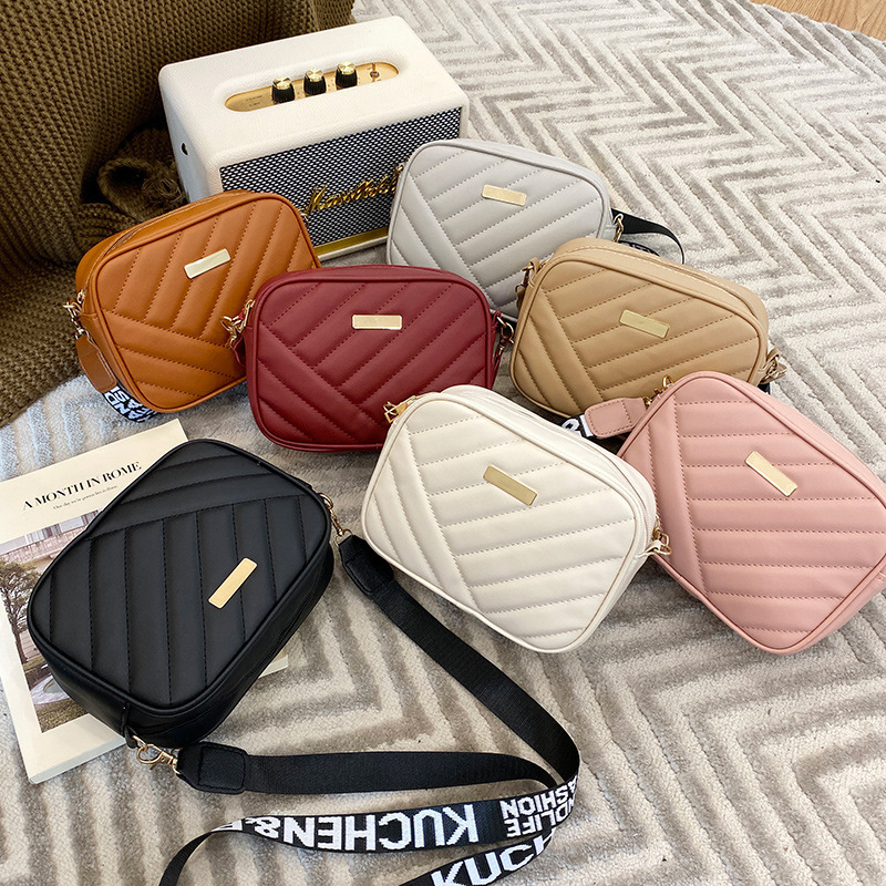 Compact and Trendy: The Korean Crossbody Phone Bag